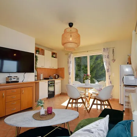 Am Waldesrand/ Haus Konrad Holiday home *