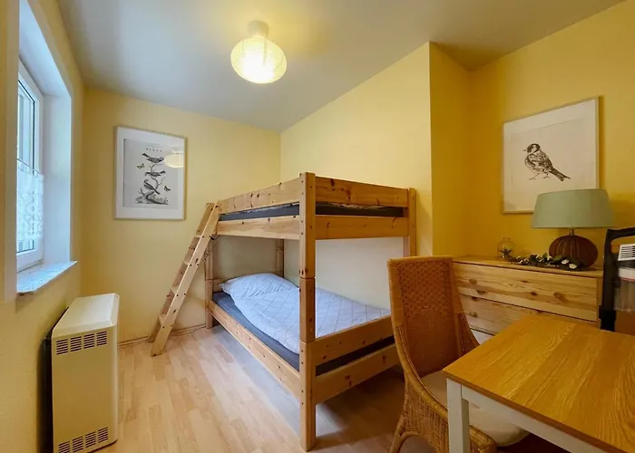 Am Waldesrand/ Haus Konrad * Suhl